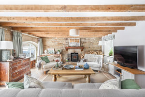 Photo 11- click for photo gallery